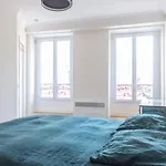 Superb Bright Apt In The Heart Of The Marais